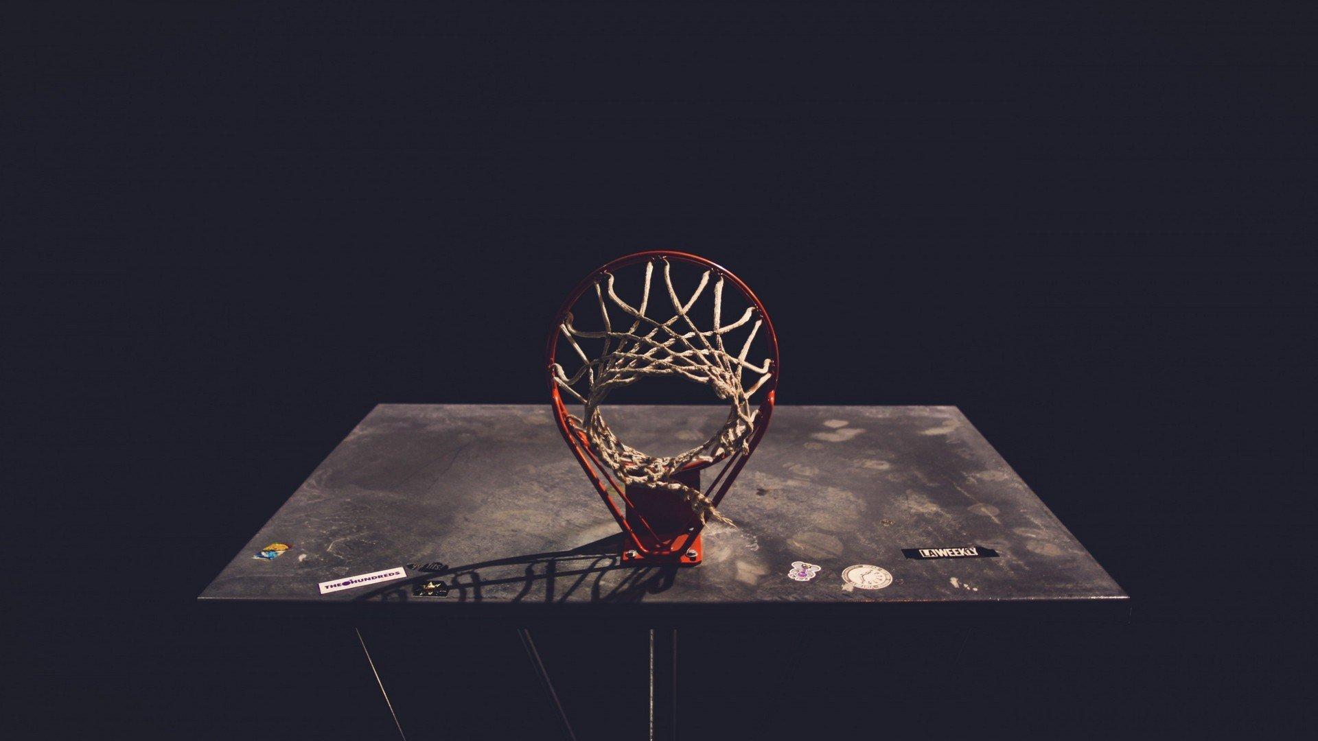 中国滑雪新星闪耀国际赛场，谷爱凌再夺金牌创历史