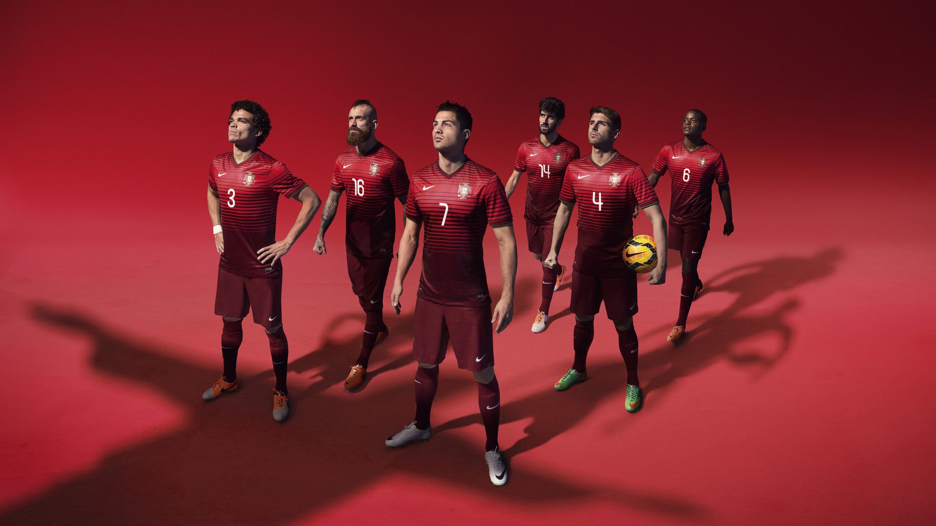 深度战术分析，揭秘冠军球队的制胜密码